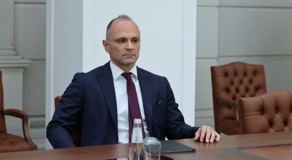Од Атина најдобро се кодоши Македонија
