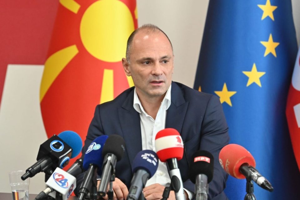 Како е можно ЈО да молчи за луксузниот џип на Филипче и за 9 милиони евра префрлени во Бугарија на сметка на Заеви?