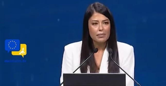 Грчка и словенечка европратеничка се скараа која е поголема Македонка