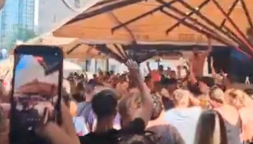 Половина милион публика: Во Загреб денеска се одржува најголемиот усташки концерт