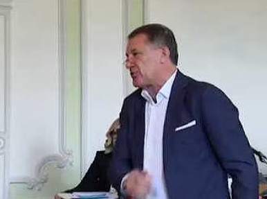Мамиќ за Модриќ: Јас го израснав, му ја вработив и сопругата, еве како ми врати
