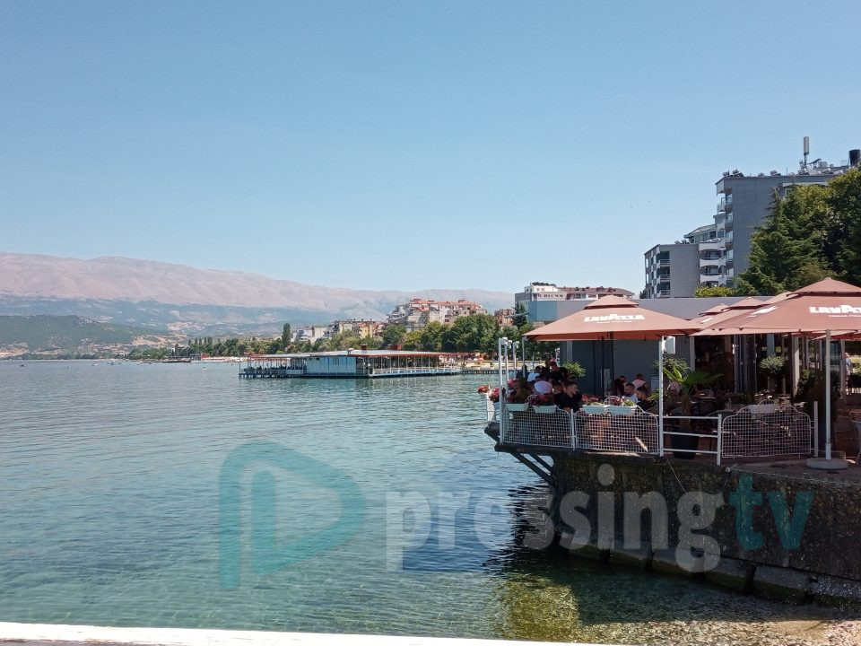 Поградец сѐ уште не е на нивото на Охрид, но забрзано се развива (ФОТО)