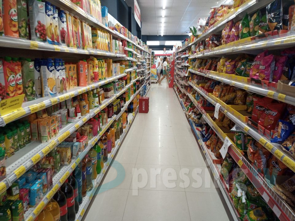 Николоски: Дел од маркетите имаа „шпекулативно однесување“