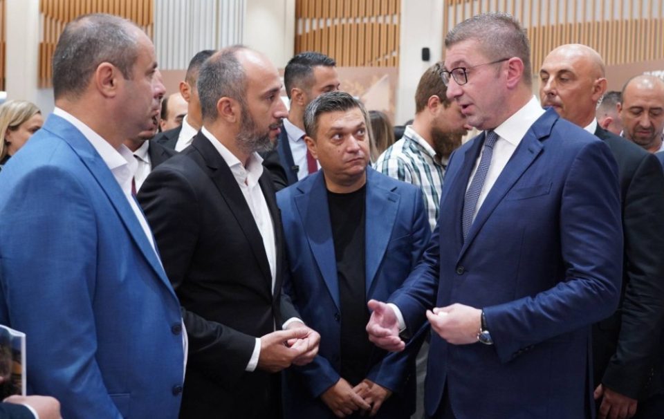 ВМРО-ДПМНЕ ќе победи убедливо на претстојните избори, а градоначалниците треба да бидат транспарентни и одговорни