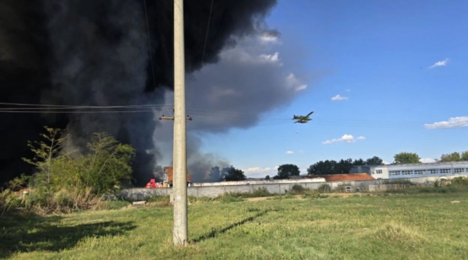 Фото галерија од пожарот во Трубарево (ФОТО)