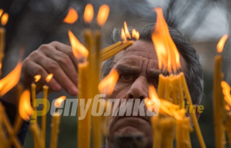 Денеска е Митровденска задушница