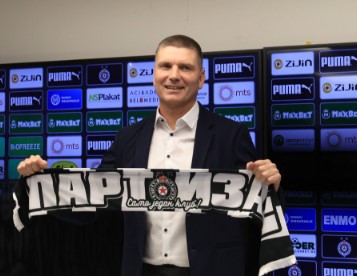 По два порази Партизан го отпушти тренерот Благојевиќ