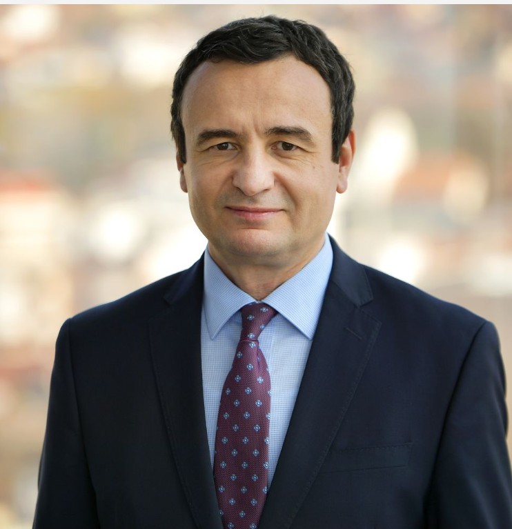 Курти од Битола ги повика Албанците да се обединат преку јазикот