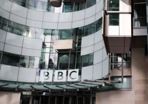 Вреди ли за 600.000 евра годишно стресот да бидеш Генерален директор на Би-би-си