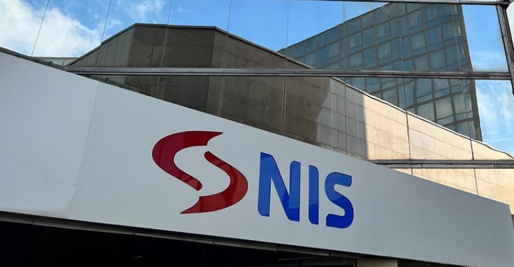 Мицкоски вели дека како Влада немааат како да и помогнат Србија во нафтената криза