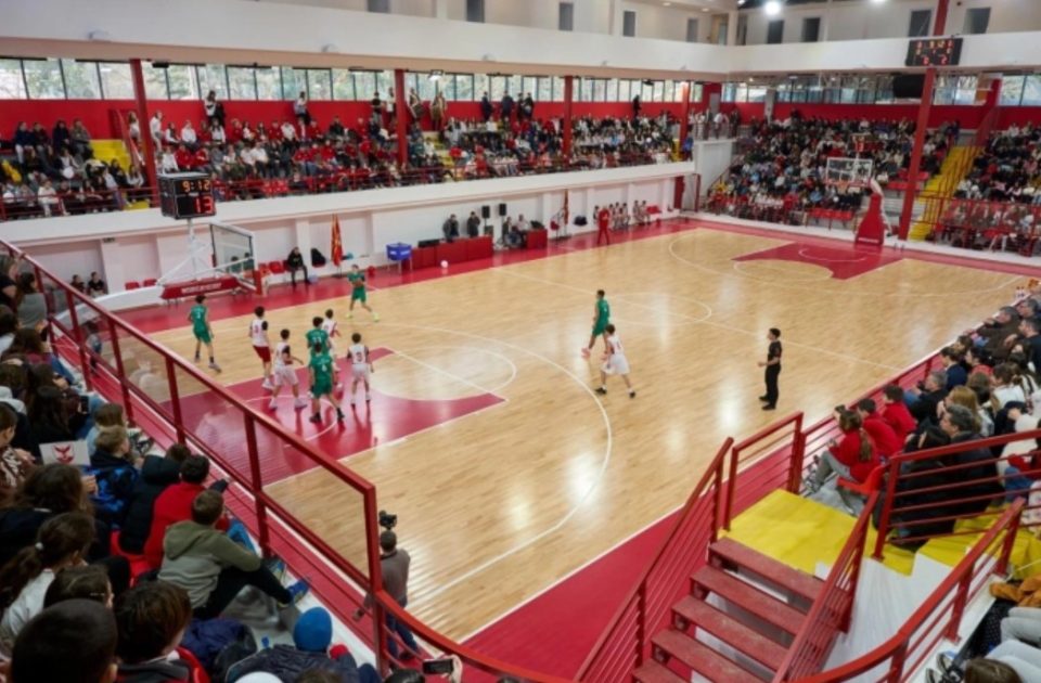 Салата во Градски парк официјално преименувана во „Лазар Лечиќ“