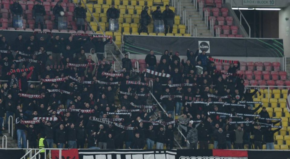 На „Градски“ имаше повеќе турски навивачи отколку „Балисти“ (ФОТО)