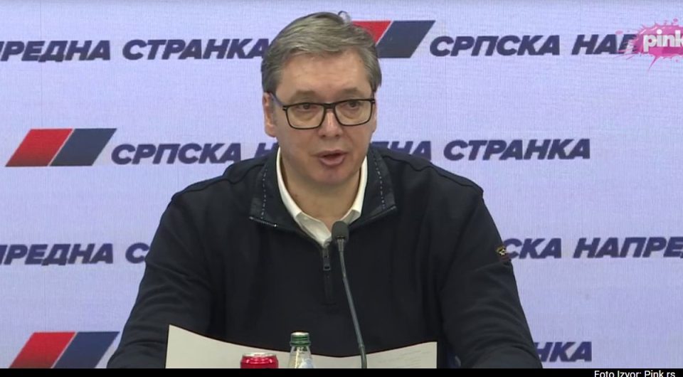 Убедлива победа на партијата на Вучиќ на локалните избори во Србија