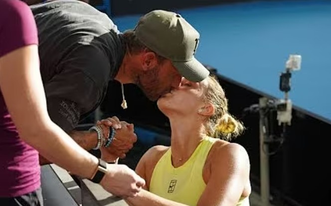 „Ти и јас засекогаш“: Сабаленка се вери со Грк