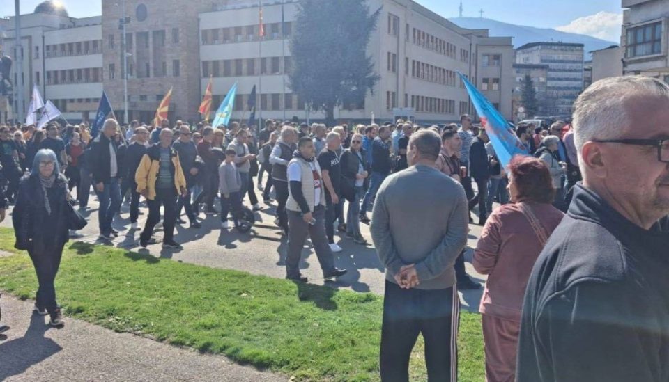 Коалицијата ССМ,СДСМ и Левица на протест (ФОТО)