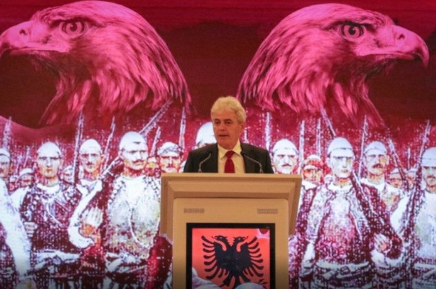 Трамп е зафатен со Иран, инаку ќе му одговореше на писмото од Ахмети