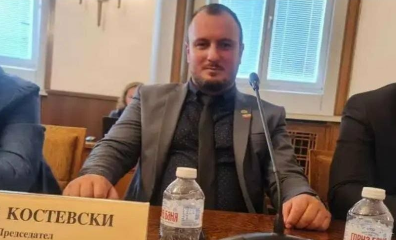 Кај Борче Костевски од Струга, претседател на бугарско здружение „Струмичка петорка” постојат сомнежи за „Производство и дистрибуција на детска порнографија“