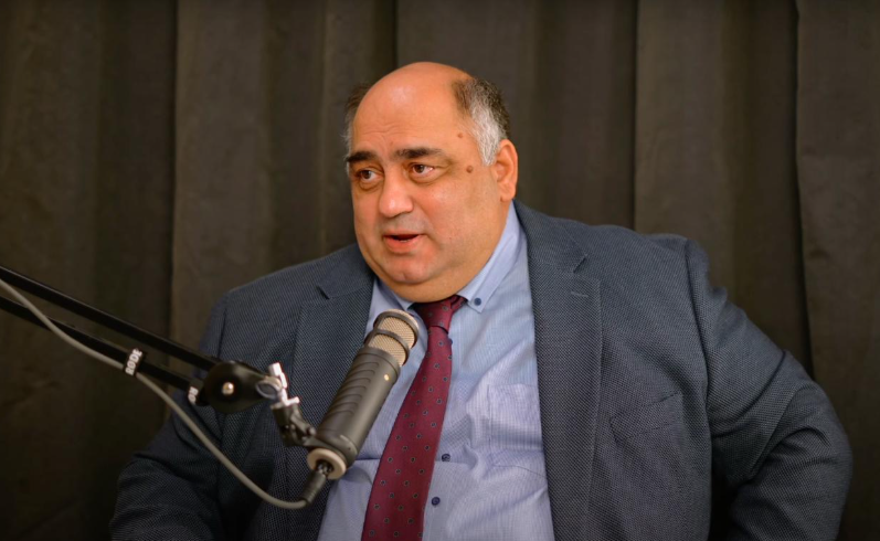 Филипче преку Рубин Земон e во директна соработка со Виктор Стојанов