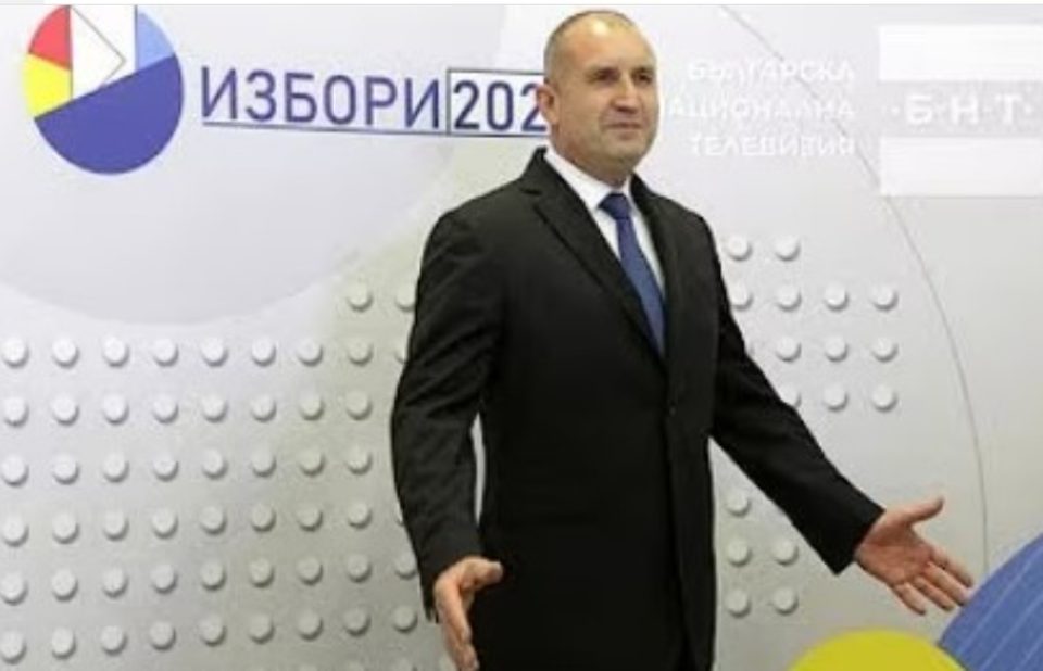 Mицкоски: Радев се пофали дека два пати ја блокирал Македонија, внесувањето на Бугарите во Уставот нема ништо да промени