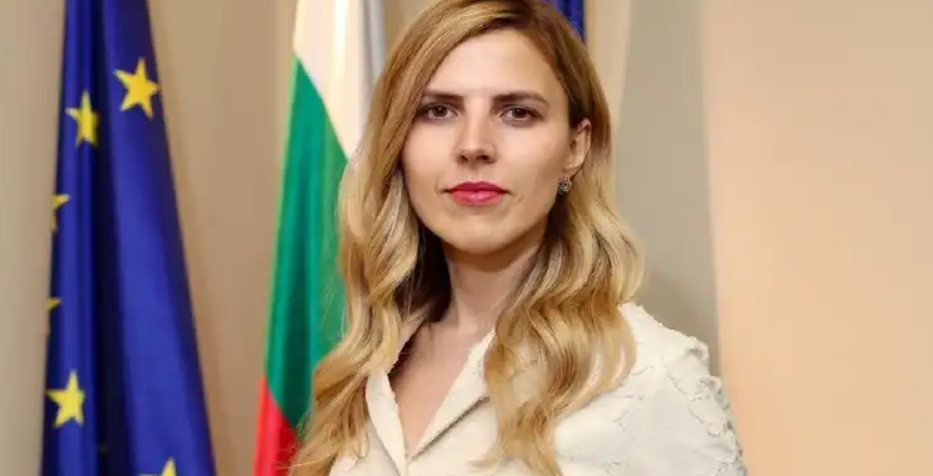 Креаторката на францускиот предлог е нова министерка за надворешни работи на Бугарија