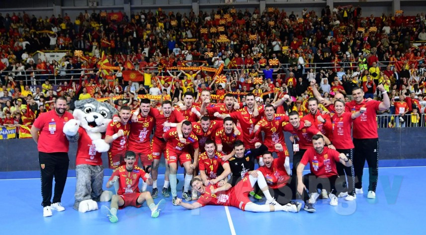 Македонија на СП може да игра против Грција