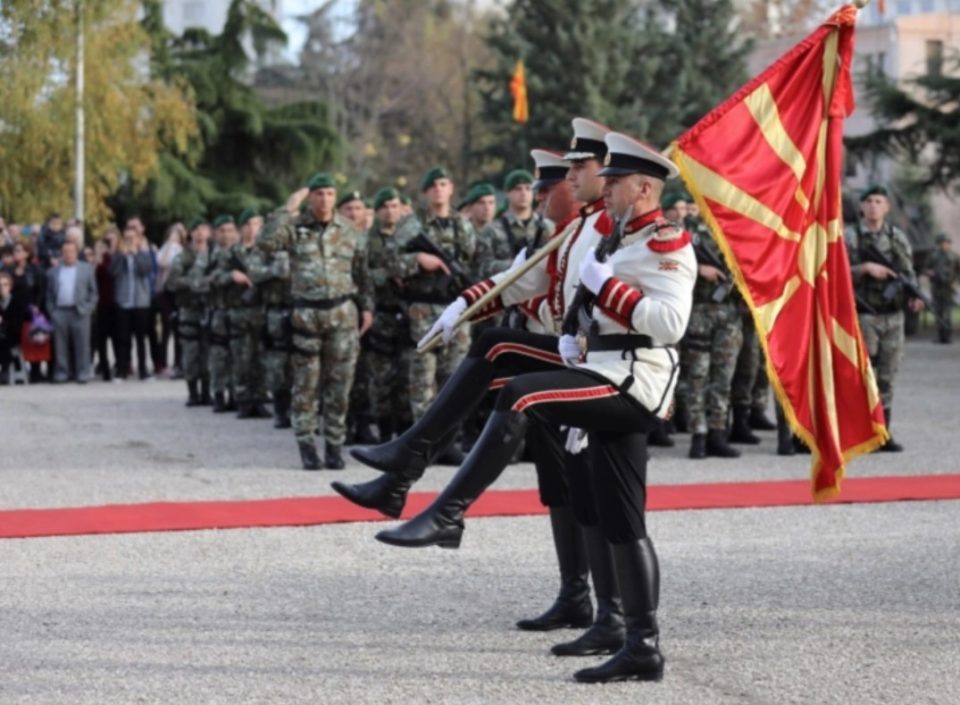 Армијата го слави 34. роденден со најдинамична трансформација и модернизација и потврдена борбена готовност