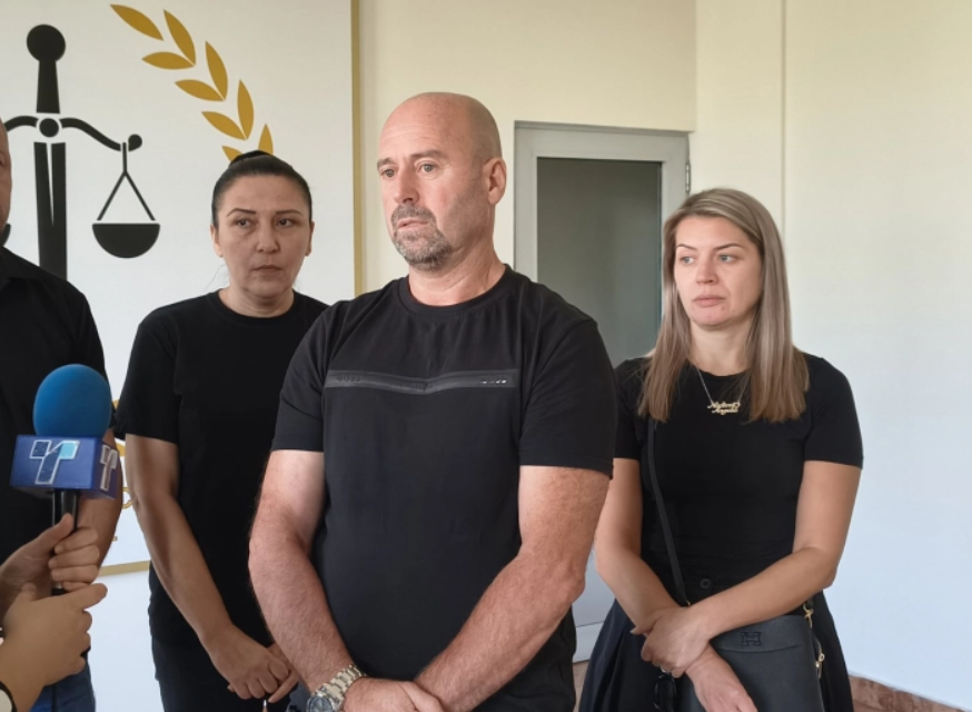 Кои адвокати им се заканувале на семејствата на жртвите во „Пулс“?